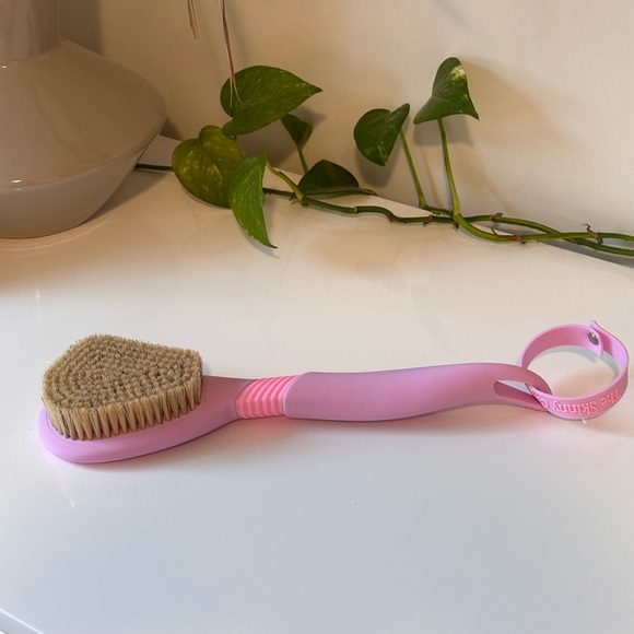 TSC Butter Brush in Pink - Picture 1 of 7